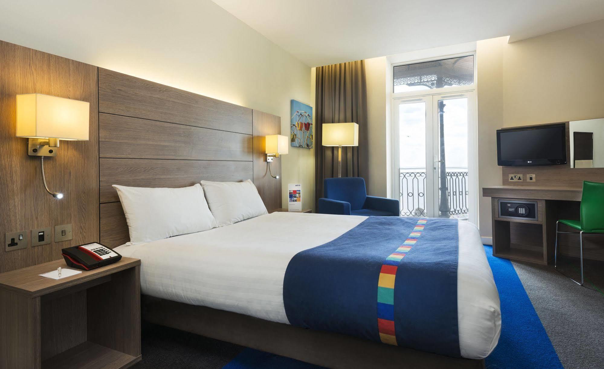 Park Inn By Radisson Palace Southend-on-Sea Exterior photo